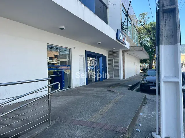 Loja para alugar, no bairro Itaipu em Niterói