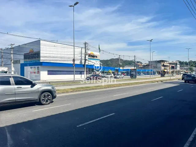 Loja para alugar, no bairro Itaipu em Niterói