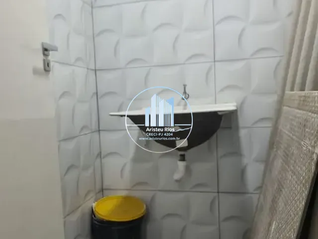 Loja com 220m², para alugar, no bairro Centro em Pouso Alegre