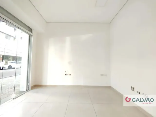 Loja para alugar, no bairro Centro em Curitiba