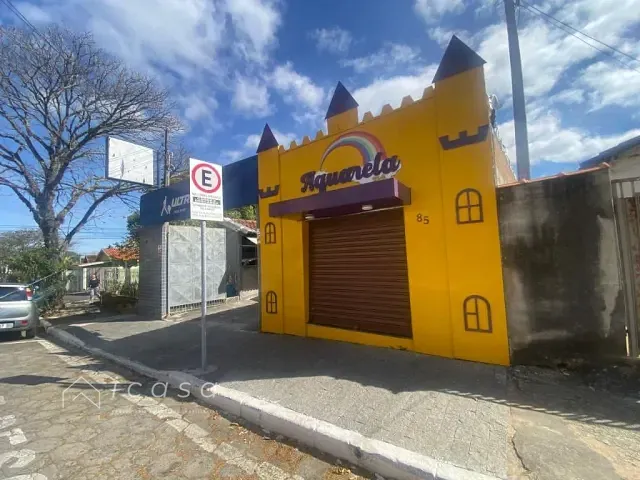 Loja com 300m², à venda, no bairro Vila Pantaleão em Caçapava