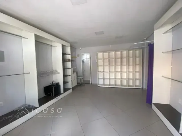 Loja com 300m², à venda, no bairro Vila Pantaleão em Caçapava