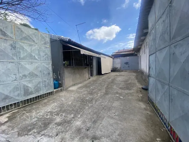 Loja com 300m², à venda, no bairro Vila Pantaleão em Caçapava