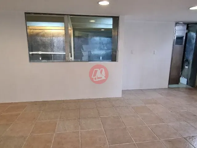 Loja para alugar, no bairro Centro em Porto Alegre