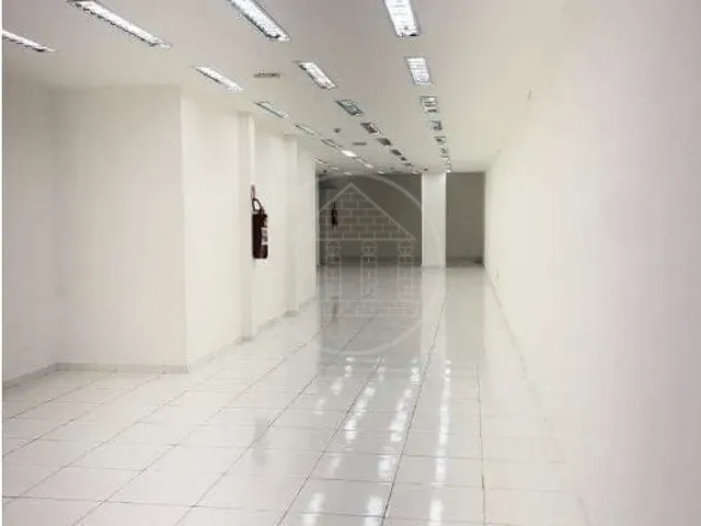Loja com 140m², para alugar, no bairro Santo Amaro em São Paulo