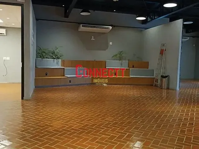 Loja com 504m², para alugar, no bairro Jardim Sumare em Ribeirão Preto