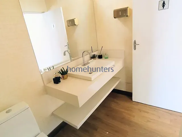 Loja para alugar, no bairro Cambuí em Campinas