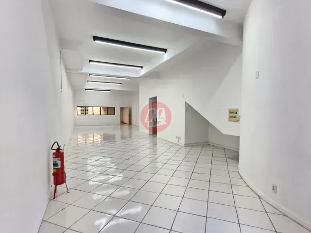 Loja para alugar, no bairro Floresta em Porto Alegre