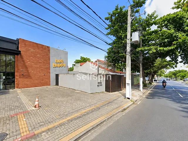 Loja para alugar, no bairro São Francisco em Niterói
