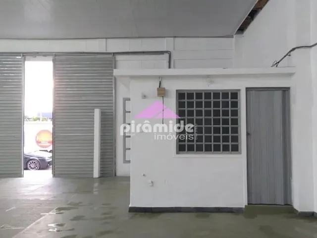 Loja com 10m², à venda ou para alugar, no bairro Jardim Aruan em Caraguatatuba