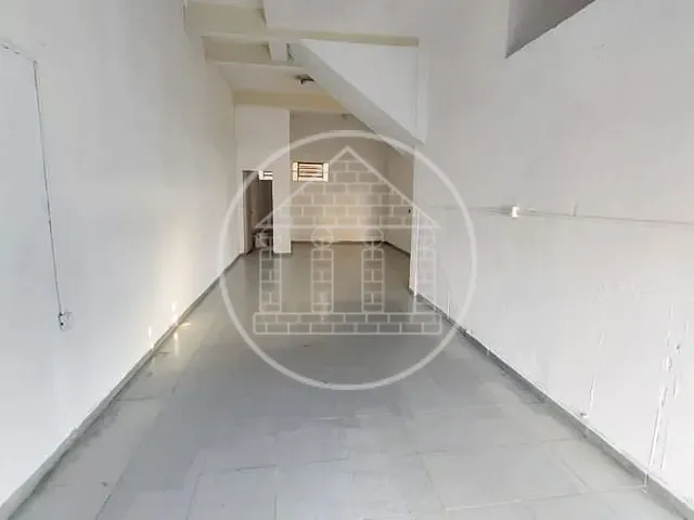 Loja com 48m², para alugar, no bairro Jardim Guanhembu em São Paulo
