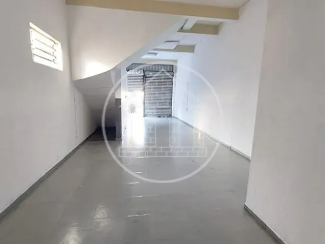 Loja com 48m², para alugar, no bairro Jardim Guanhembu em São Paulo