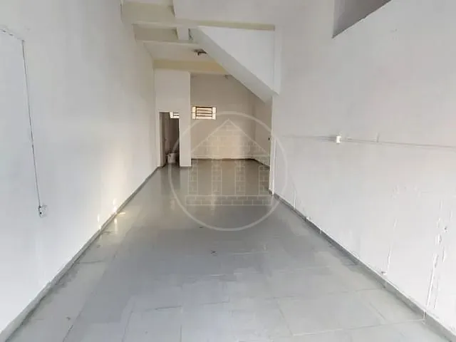Loja com 48m², para alugar, no bairro Jardim Guanhembu em São Paulo