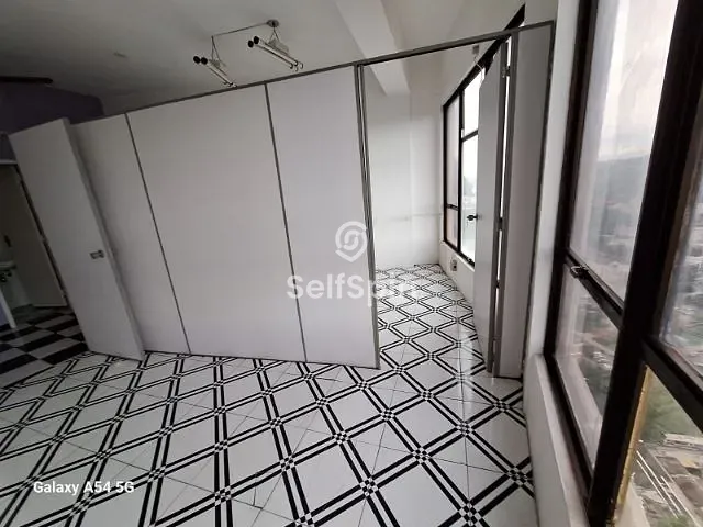 Sala para alugar, no bairro Centro em Niterói