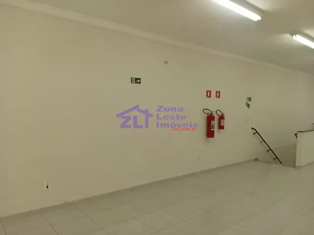 Loja com 210m², para alugar, no bairro Vila Formosa em São Paulo