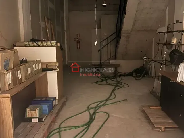 Loja para alugar, no bairro Praia da Costa em Vila Velha