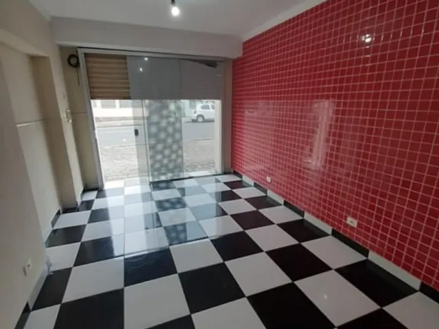 Loja para alugar, no bairro Rebouças em Curitiba