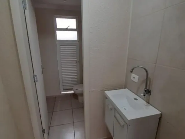Loja para alugar, no bairro Rebouças em Curitiba
