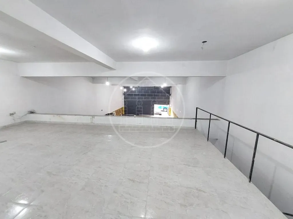 Loja-Salão, 230 m² - Foto 2