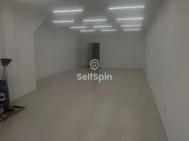 Loja para alugar, no bairro Mutuá em São Gonçalo