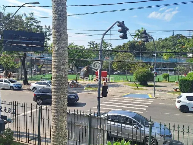 Loja para alugar, no bairro Maria Paula em Niterói
