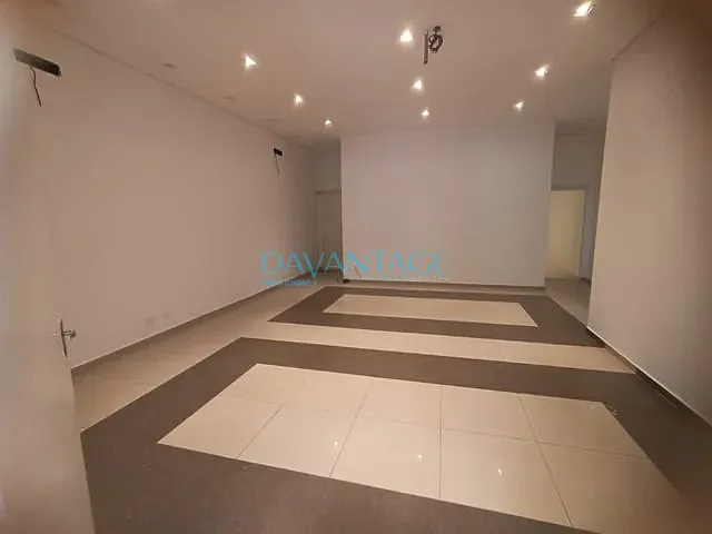 Loja com 90m², para alugar, no bairro Lapa em São Paulo