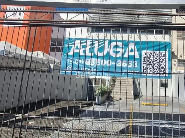 Loja com 915m², para alugar, no bairro Fonseca em Niterói