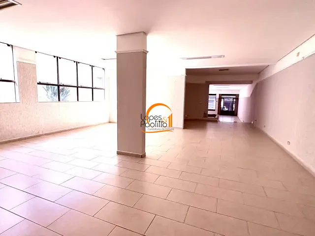 Loja com 500m², à venda, no bairro Alvinópolis em Atibaia
