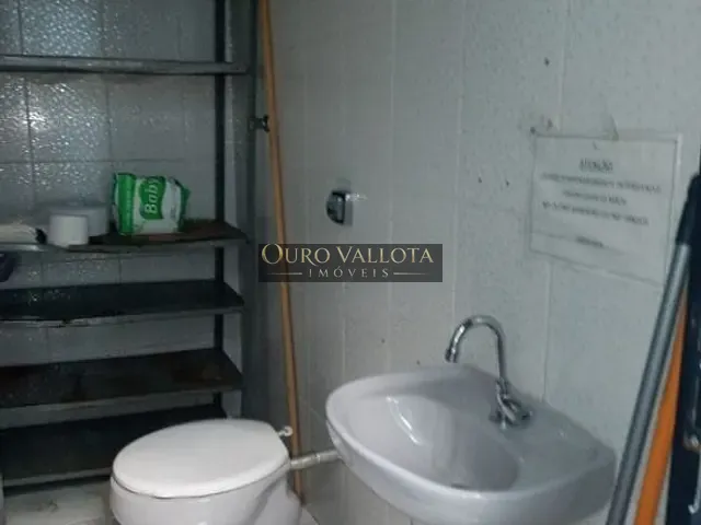 Loja com 330m², para alugar, no bairro Parque da Vila Prudente em São Paulo