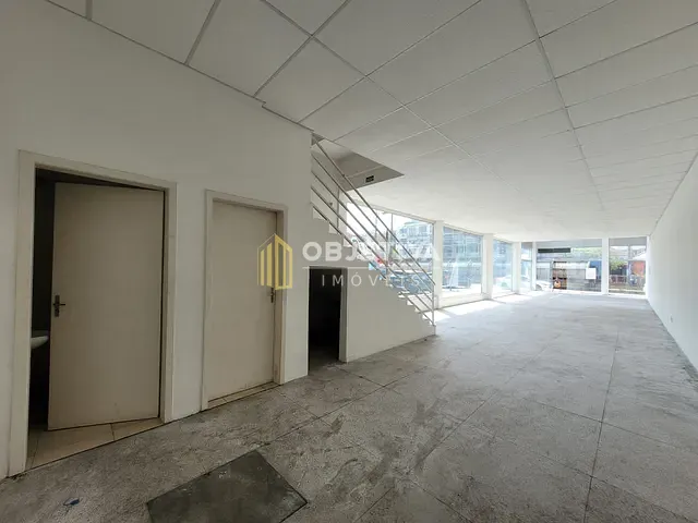 Loja com 260m², para alugar, no bairro Cristo Redentor em Porto Alegre