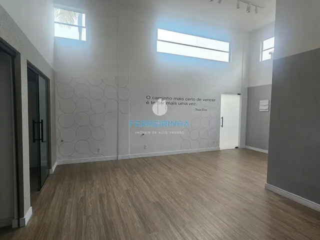 Loja com 140m², para alugar, no bairro Urbanova em São José Dos Campos