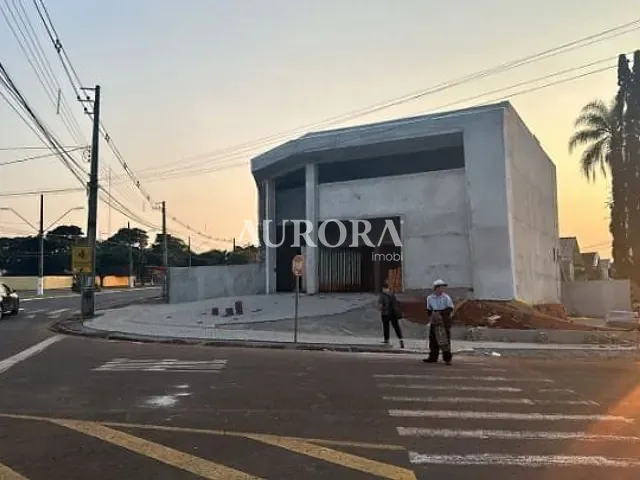 Loja com 380m², para alugar, no bairro Vivi Xavier em Londrina