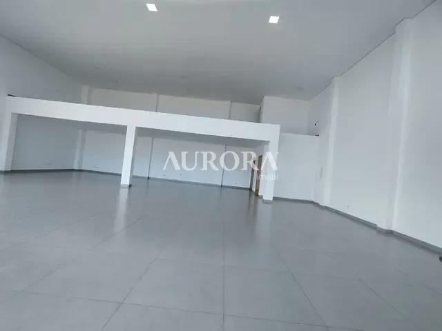 Loja com 380m², para alugar, no bairro Vivi Xavier em Londrina
