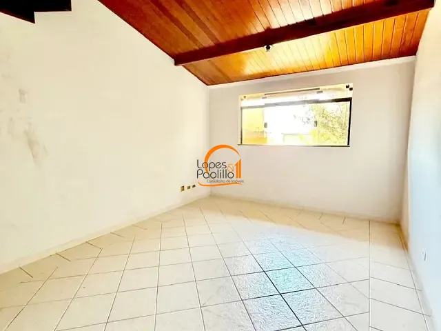 Loja com 200m², para alugar, no bairro Alvinópolis em Atibaia