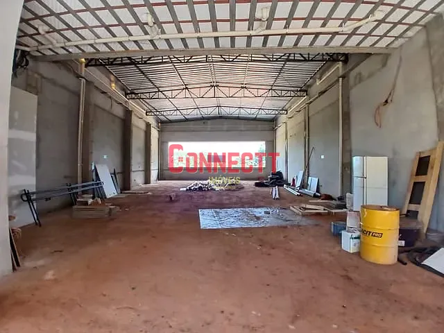 Loja com 270m², para alugar, no bairro Vila do Golfe em Ribeirão Preto