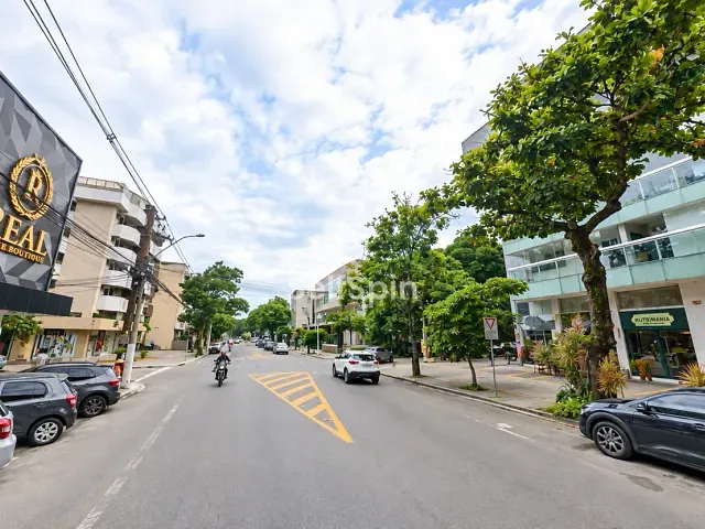 Loja para alugar, no bairro São Francisco em Niterói