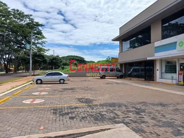 Loja com 267m², para alugar, no bairro Vila do Golfe em Ribeirão Preto