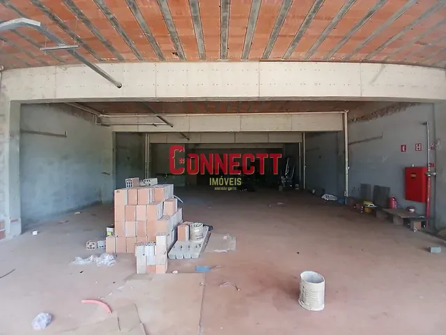 Loja com 267m², para alugar, no bairro Vila do Golfe em Ribeirão Preto