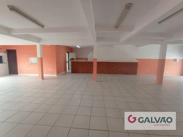 Loja para alugar, no bairro Santa Quitéria em Curitiba