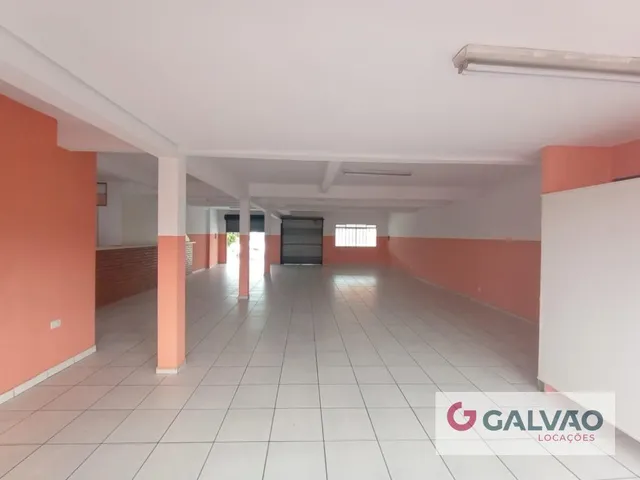 Loja para alugar, no bairro Santa Quitéria em Curitiba