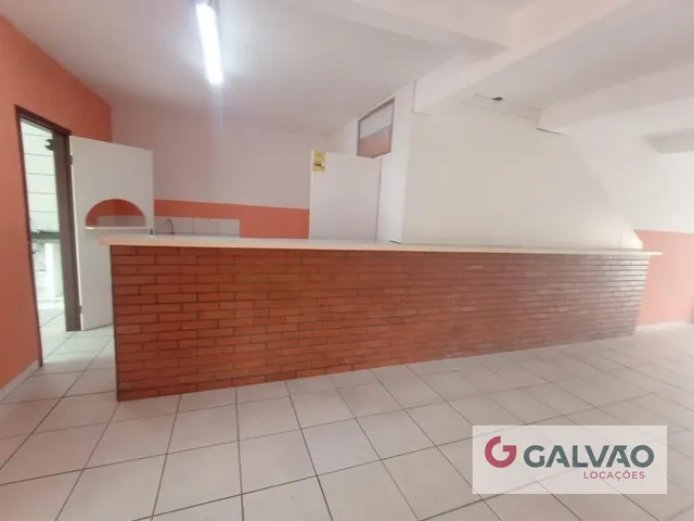 Loja para alugar, no bairro Santa Quitéria em Curitiba