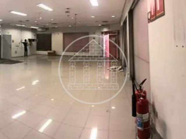 Loja com 500m², para alugar, no bairro Indianópolis em São Paulo