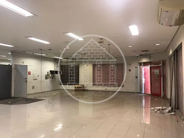 Loja com 500m², para alugar, no bairro Indianópolis em São Paulo