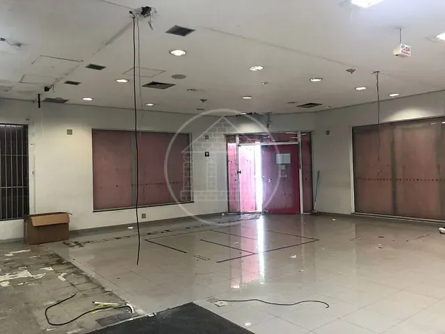 Loja com 500m², para alugar, no bairro Indianópolis em São Paulo