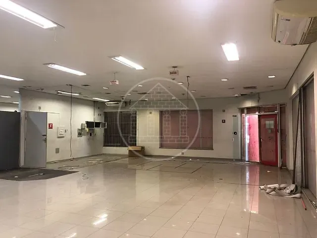 Loja com 500m², para alugar, no bairro Indianópolis em São Paulo