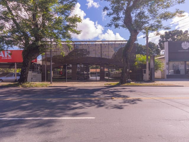 Loja para alugar, no bairro Orleans em Curitiba