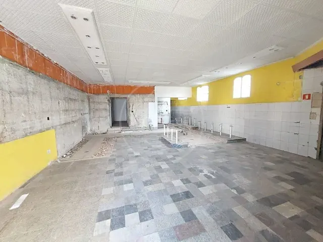 Loja com 400m², para alugar, no bairro Jardim Prudência em São Paulo