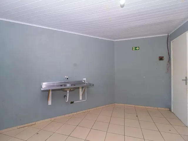 Loja para alugar, no bairro Bairro Alto em Curitiba
