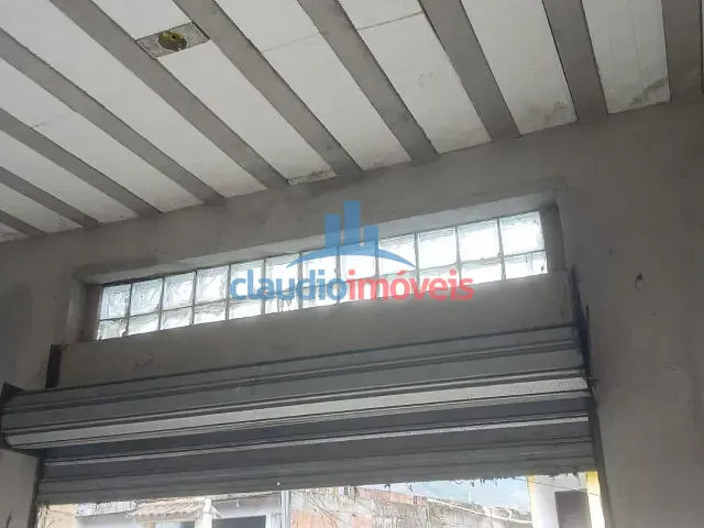 Loja com 204m², à venda, no bairro Monsuaba em Angra dos Reis