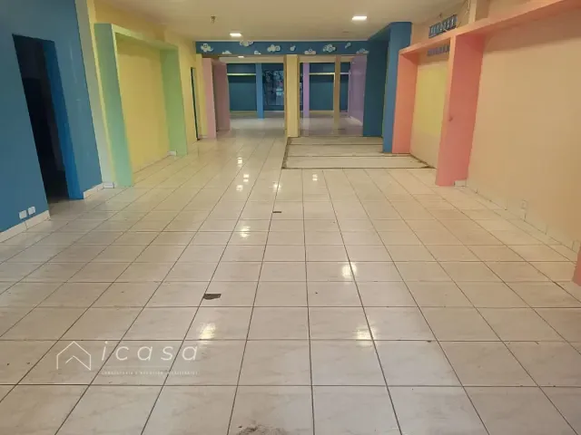 Loja com 250m², para alugar, no bairro Bosque dos Eucaliptos em São José dos Campos